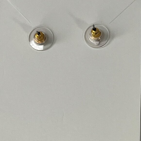 Vintage 80's Avon Cherry Dangle Earrings Gold tone Leaves & Red Enamel Finish - Picture 2 of 3